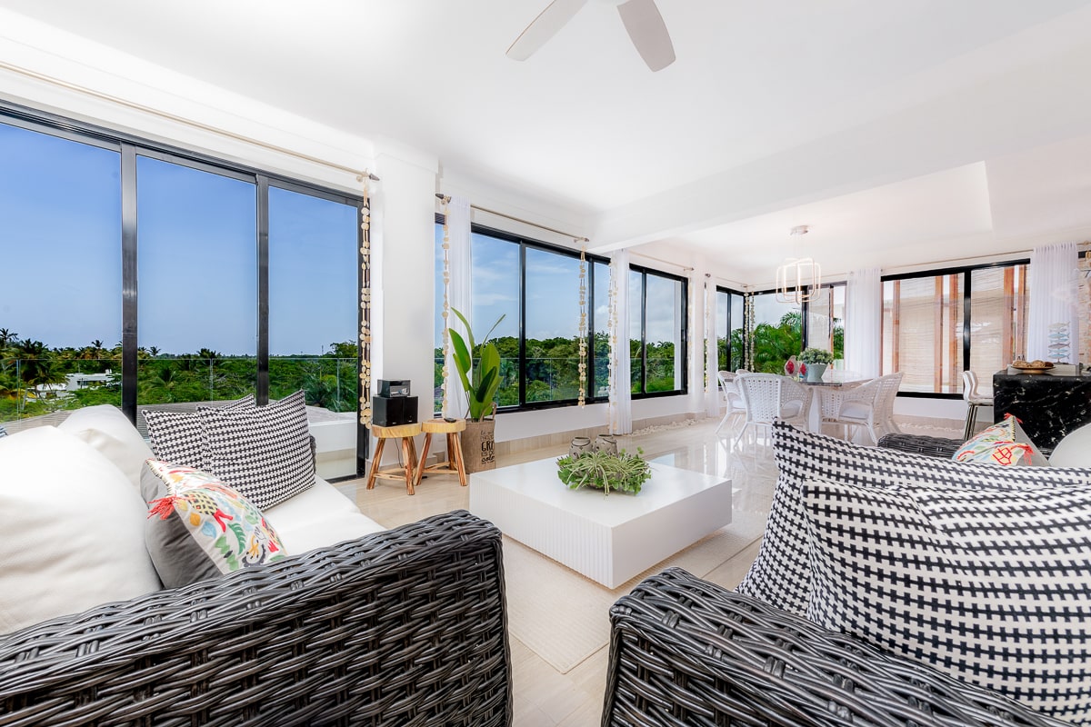 Penthouse B3